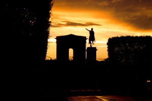 Coucher de soleil au jardin du Peyrou
