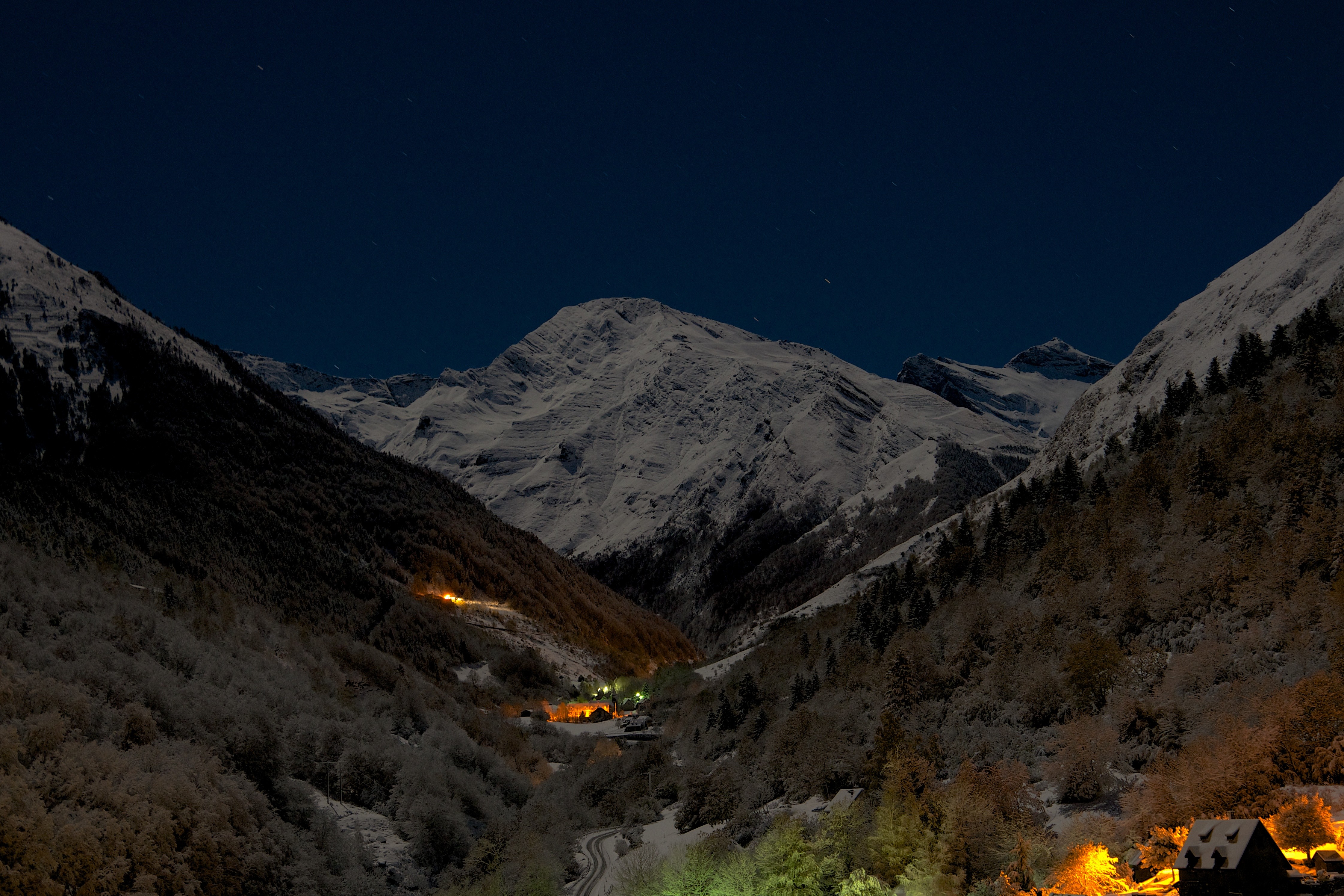 piau engaly sous la pleine lune